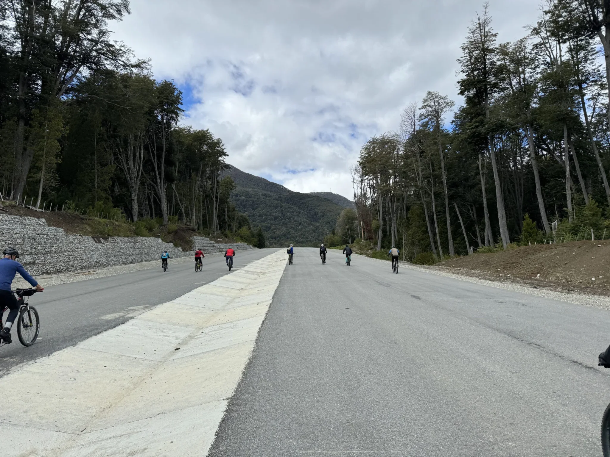 Andando por la circuvalación no inaugurada