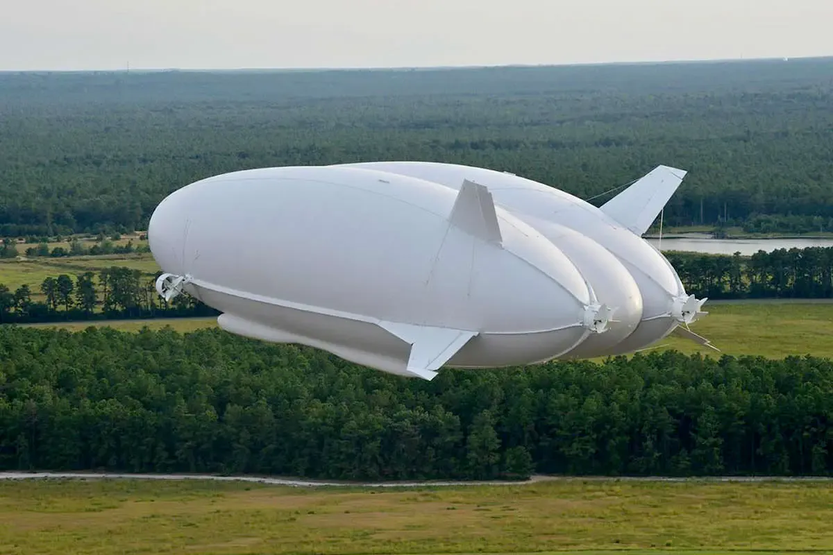 Airlander 10, la aeronave más grande del mundo