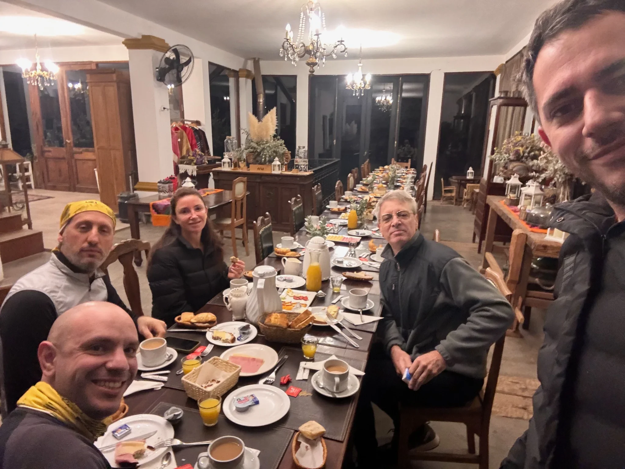 Cena en la Posada Los Olivos
