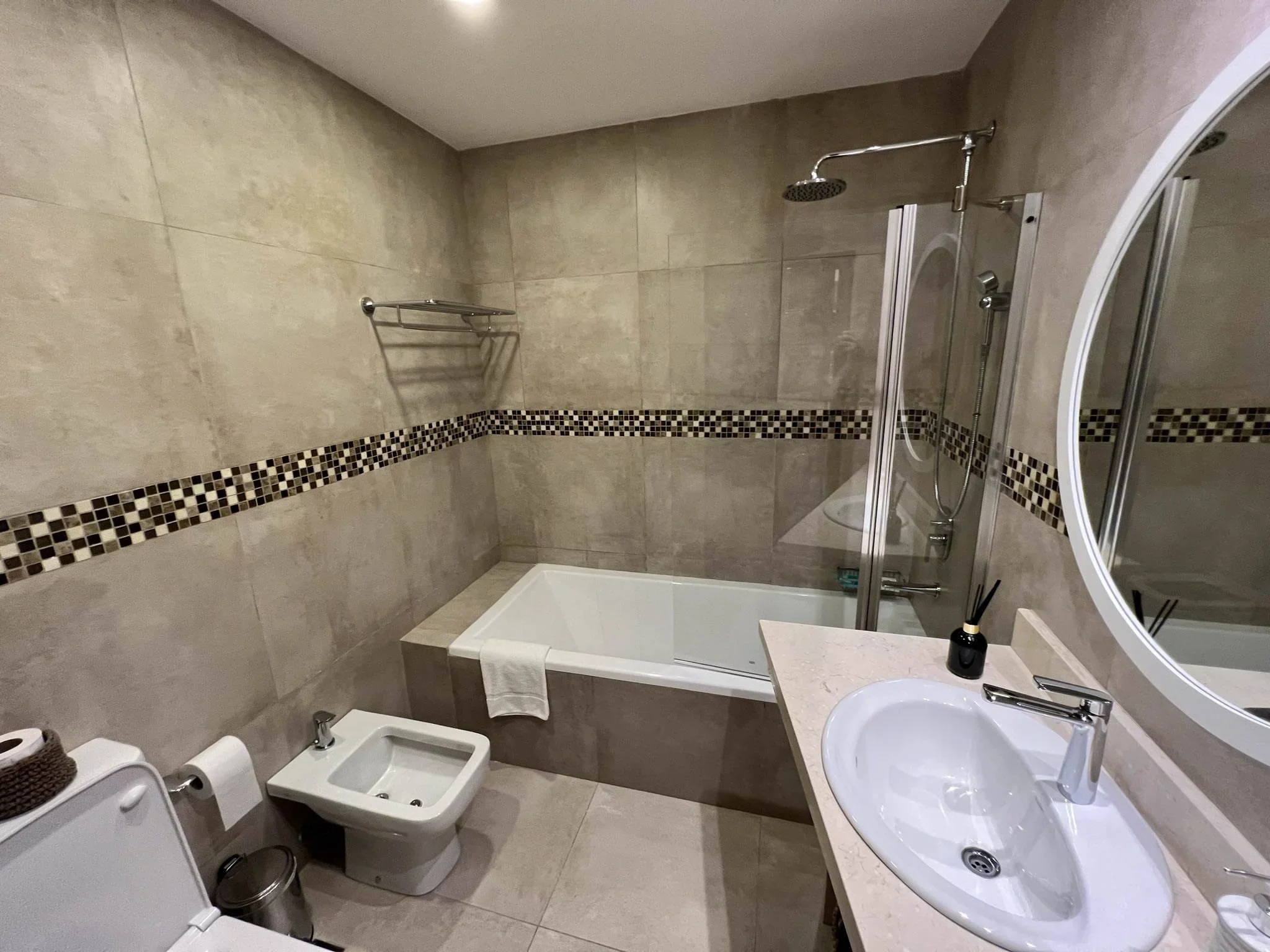 Baño habitación Awka Apart Hotel